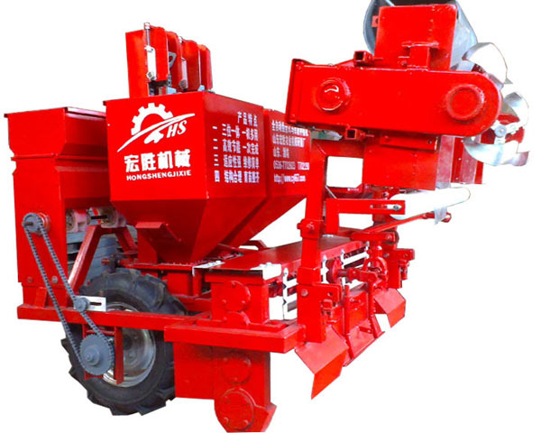 最新土豆播種機(jī)